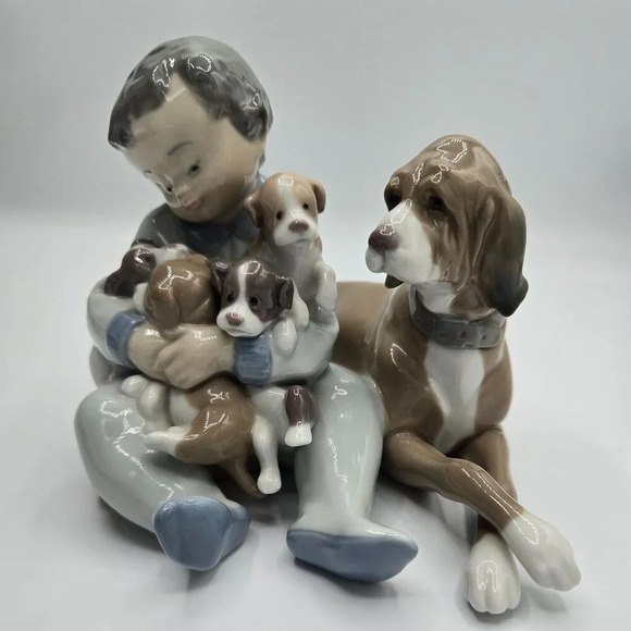 Vintage  Lladro Boy Child With Dog & Puppies Figurine #5456 Porcelain Figurine - Picture 8 of 14
